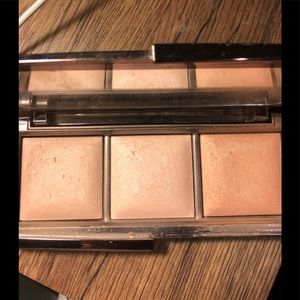 HOURGLASS AMBIENT LIGHTING PALETTE VOLUME 1